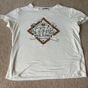 Wild flower graphic t-shirt